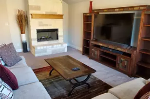 539 Tanda Ln, Hutto, TX 78634 - Photo 4