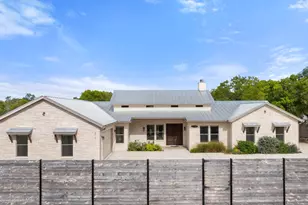 1313 Democrat St, Blanco, TX 78606 - Photo 6