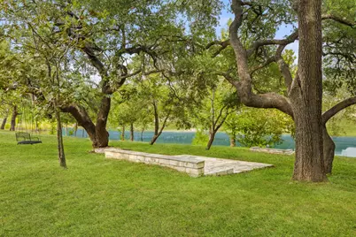 1313 Democrat Street, Blanco, TX 78606 - Photo 34