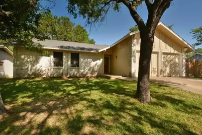 9410 E Meadow Vale, Austin, TX 78758 - Photo 2