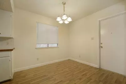 9410 E Meadow Vale, Austin, TX 78758 - Photo 10