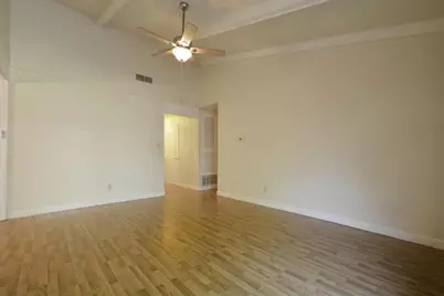 9410 E Meadow Vale, Austin, TX 78758 - Photo 6