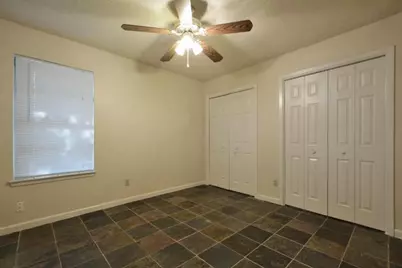 9410 E Meadow Vale, Austin, TX 78758 - Photo 22