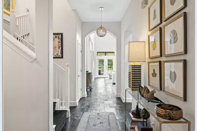 7800 Southwest Parkway #1112, Austin, TX 78735 - Photo 4