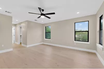 5018 Highland Court, Austin, TX 78731 - Photo 8