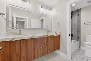 5018 Highland Ct, Austin, TX 78731 - Photo 18