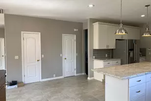 8800 Rattlebush Cove, Austin, TX 78750 - Photo 8