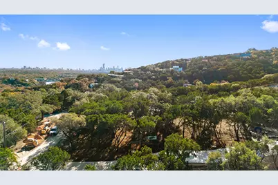 2 Martelli Lane, Austin, TX 78746 - Photo 2