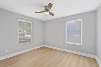 3107 E 13th Street #B, Austin, TX 78702 - Photo 12