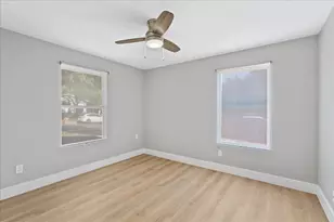 3107 E 13th St, Austin, TX 78702 - Photo 12