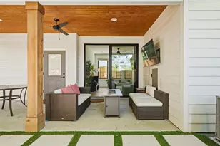 610 Clifford Dr, Austin, TX 78745 - Photo 14