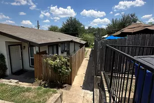 3003 Parker Ln, Austin, TX 78741 - Photo 2