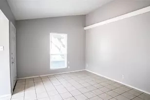 3003 Parker Ln, Austin, TX 78741 - Photo 12