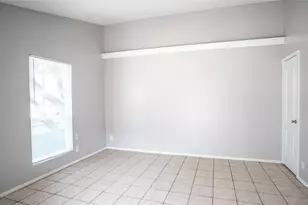 3003 Parker Ln, Austin, TX 78741 - Photo 10