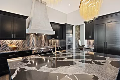 19204 Secretariat Place, Spicewood, TX 78669 - Photo 14