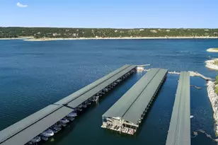 19204 Secretariat Pl, Spicewood, TX 78669 - Photo 8