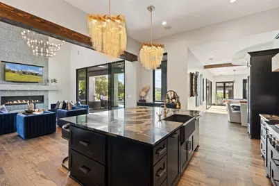 19204 Secretariat Place, Spicewood, TX 78669 - Photo 4