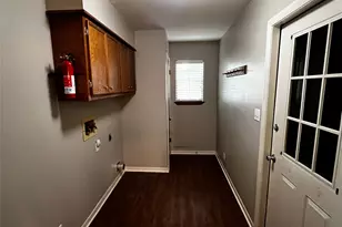 420 Jackson St, La Grange, TX 78945 - Photo 12