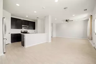 12512 Zenyatta Dr, Buda, TX 78610 - Photo 10
