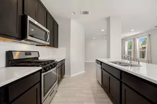 12512 Zenyatta Dr, Buda, TX 78610 - Photo 8