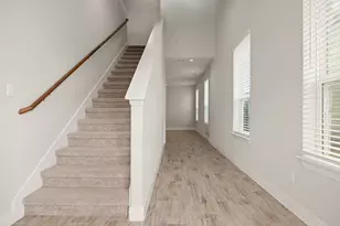 109 Riverhill Dr, Georgetown, TX 78628 - Photo 14