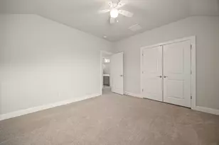 109 Riverhill Dr, Georgetown, TX 78628 - Photo 18