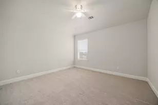 109 Riverhill Dr, Georgetown, TX 78628 - Photo 20