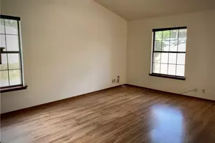 6902 Thorncliffe Dr, Austin, TX 78731 - Photo 10