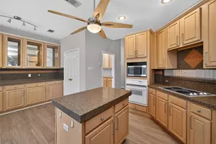 11029 Ballybunion Pl, Austin, TX 78747 - Photo 14