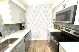 6108 Wheless Cv Cove, Austin, TX 78723 - Photo 8