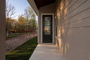 104 Kipapa Ct, Bastrop, TX 78602 - Photo 4