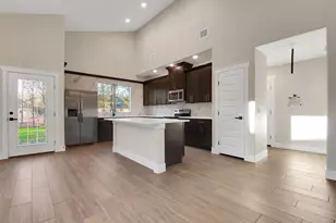 104 Kipapa Ct, Bastrop, TX 78602 - Photo 6