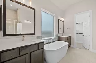 2005 Crimson Sunset Dr, Georgetown, TX 78628 - Photo 18