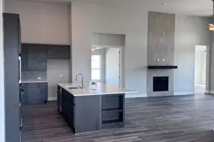 2005 Crimson Sunset Dr, Georgetown, TX 78628 - Photo 8