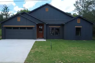 130 Waimanalo Ln, Bastrop, TX 78602 - Photo 2