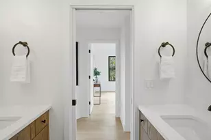 300 Lightsey Rd, Austin, TX 78704 - Photo 24