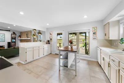 2509 Redleaf Lane, Austin, TX 78745 - Photo 8