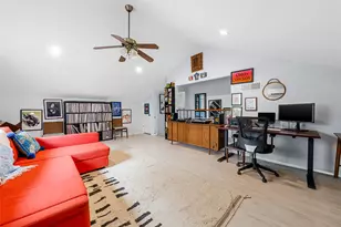 2509 Redleaf Ln, Austin, TX 78745 - Photo 14