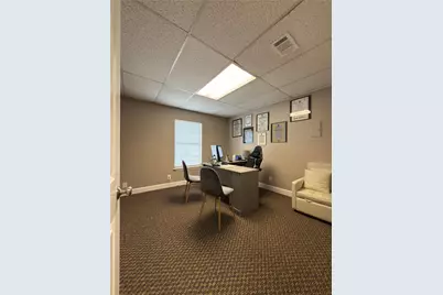 13740 N Research Boulevard #8, Austin, TX 78750 - Photo 4