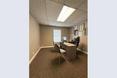 13740 N Research Boulevard #8, Austin, TX 78750 - Photo 6