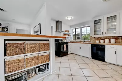 5700 Avenue G #A, Austin, TX 78752 - Photo 8