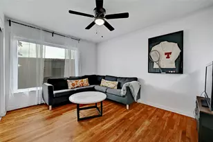 5700 Avenue G, Austin, TX 78752 - Photo 14
