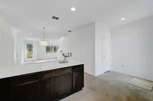 705 N Bluff Dr, Austin, TX 78745 - Photo 4