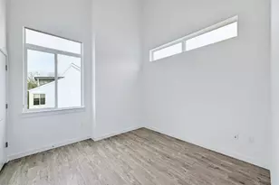 705 N Bluff Dr, Austin, TX 78745 - Photo 12