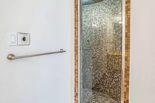 1 Crystal Springs Ct Ct, The Hills, TX 78738 - Photo 28