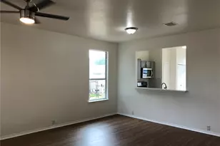 165 Michaelis, Kyle, TX 78640 - Photo 8