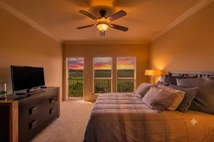 970 Parkview Dr, Canyon Lake, TX 78133 - Photo 2