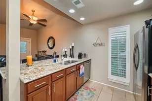 704 Horseshoe Bay Blvd, Horseshoe Bay, TX 78657 - Photo 24