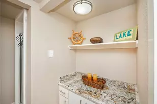 704 Horseshoe Bay Blvd, Horseshoe Bay, TX 78657 - Photo 26