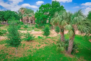 704 Horseshoe Bay Blvd, Horseshoe Bay, TX 78657 - Photo 18